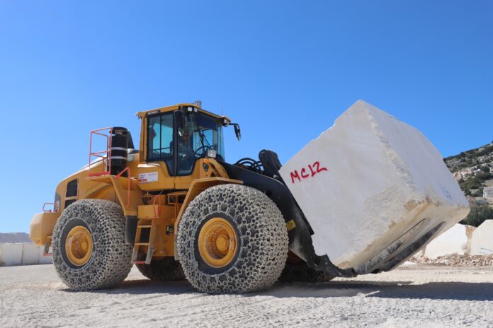 marble_quarry_truck